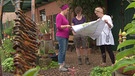 Drei Quereinsteigerinnen schaffen einen nachhaltigen Bauernhof. | Bild: BR