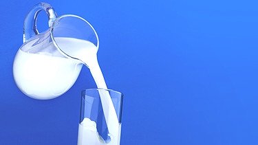 Symbolbild: Milch | Bild: picture alliance / Zoonar | Lashcheuski Maksim