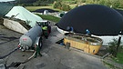 Biogasanlage auf Bauernhof | Bild: BR