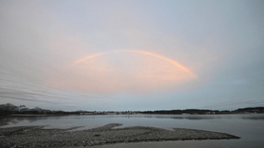 Unter unserem Himmel - Im Schwangauer Seenland: Regenbogen übern Lech | Bild: BR