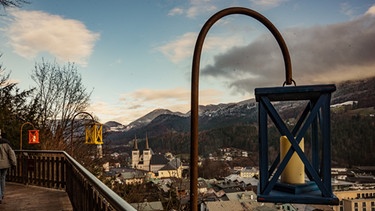 Soleleitungsweg mit Blick auf Berchtesgaden | Bild: BR / Nina Schlesener