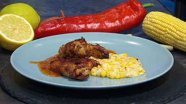 Chicken Wings mit Mais und Sweet Chili Sauce | Bild: BR
