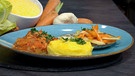 Polenta mit Fischragout und Chicorée-Karotten-Salat | Bild: BR