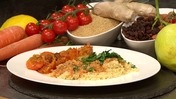 Couscous alla trapanese mit Fisch und Gemüse | Bild: BR