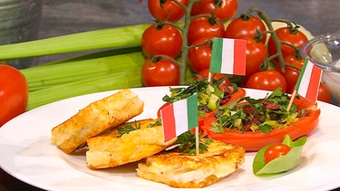 "Mozzarella in carrozza" mit gefüllten Tomaten | Bild: BR