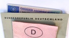 Alte Führerscheine der Bundesrepublik Deutschland | Bild: BR / Britta Barchet