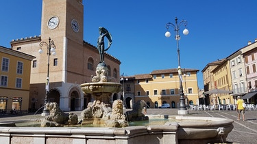 Die Piazza XX Settembre mit der Fontana della Fortuna | Bild: BR/Erwin Albrecht