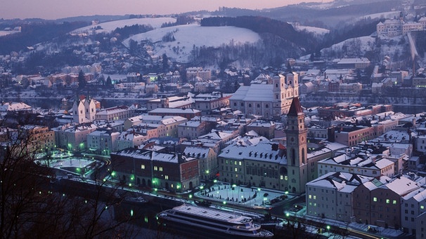 Passau im Abendlicht | Bild: picture-alliance/dpa
