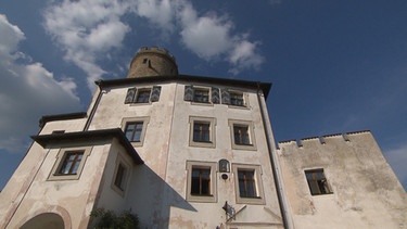 Schloss Thierlstein: Auch hier zeigt sich der Pfahl" im Bayerischen Wald | Bild: BR
