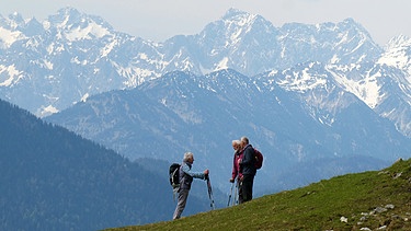 Die Bergsteiger Anderl Mannhardt, Manfred Sturm und Hubert Schmidbauer aus Oberbayern haben 1962 den Nanga Parbat im Himalaya bestiegen. | Bild: BR / Georg Bayerle