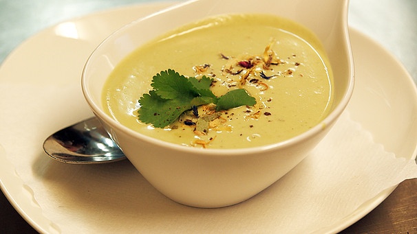 Rosenkohl-Kokos-Suppe | Bild: BR