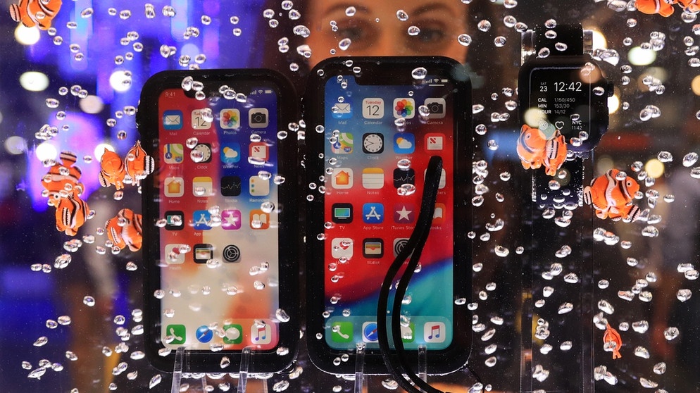 Wasserdichte Smartphones auf der Consumer Electronics Show in Las Vegas 2019 | Bild: picture alliance/Xinhua