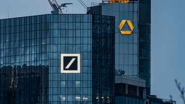 Deutsche Bank und Commerzbank - Mögliche Fusion | Bild: picture-alliance/dpa
