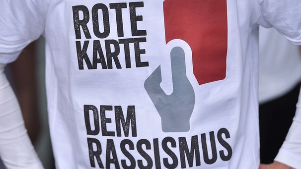 alpha-demokratie - Rassismus in Deutschland | Bild: picture-alliance/dpa