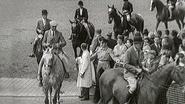 Die Dokumentarfilmerin Margit Wagner besuchte 1962 im Auftrag des Bayerischen Rundfunks die Dublin-Horse-Show in Irland, eine Veranstaltung, die bis heute existiert und in der Welt des Reitsports weit über Irland hinaus berühmt ist. | Bild: BR