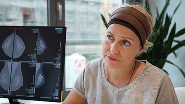Carolin Scholl ist an Brustkrebs erkrankt. | Bild: BR/SWR