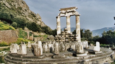 Tholos im Heiligtum der Athena Pronaia. | Bild: BR/SWR/Lorenz