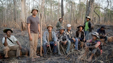 Waldpatrouille im Naturschutzgebiet Prey Lang in Kambodscha. | Bild: Radio Bremen/Johannes Musial