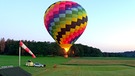 Der Ballon startet zum Flug über das Münsterland. | Bild: WDR/2Pilots
