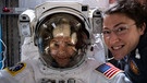 Die Astronautinnen Christina Koch und Jessica Meir. | Bild: NASA