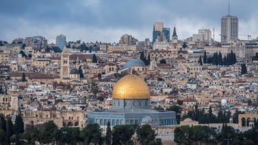 Blick vom Ölberg auf Jerusalem | Bild: picture-alliance/dpa