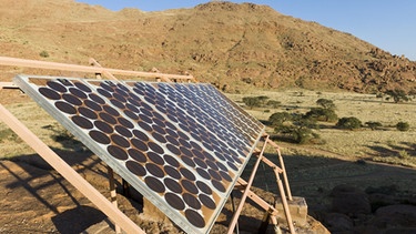 Solarzellen in Namibia | Bild: picture-alliance/dpa