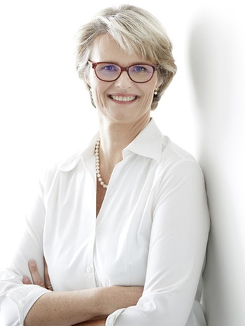Anja Karliczek, Bundesministerin für Bildung und Forschung | Bild: BMBF/Laurence Chaperon