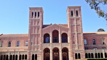 Caroline Leicht studiert an der UCLA in Los Angeles. Die Royce Hall, das architektonische Aushängeschild der UCLA. | Bild: Caroline Leicht