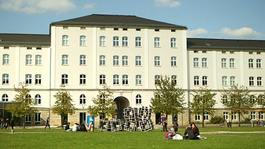 Gebäude OTH Amberg-Weiden | Bild: BR