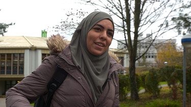 Yasmina, Bachelorstudentin | Bild: BR