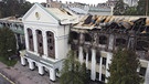 KIEW, UKRAINE - 25. MAI: Ein Blick auf die zerstörte Staatliche Steueruniversität, die von Zivilisten während russischer Angriffe als Unterschlupf genutzt wurde, in Irpin, Ukraine am 25. Mai 2022. | Bild: picture alliance / AA | Dogukan Keskinkilic