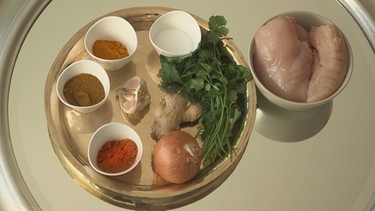 Zutaten für nepalesisches Hühnchen-Curry | Bild: BR