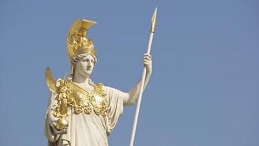 Statue der Pallas Athene, Göttin der Weisheit, Parlament in Wien. | Bild: picture-alliance/dpa