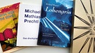 Vier Bücher auf einer Ablage | Bild: Verlage/Bild: BR