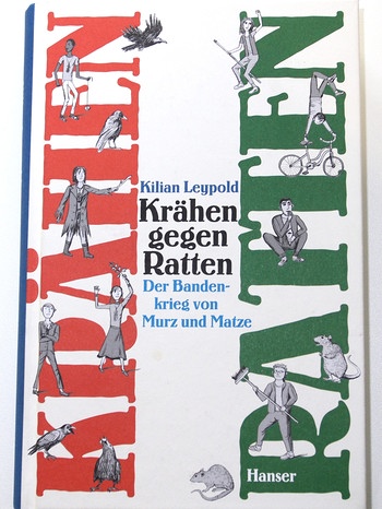 Das Buch "Krähen gegen Ratten" von Kilian Leypold | Bild: Carl Hanser Verlag / Foto: BR-Studio Franken