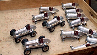 Blechspielzeug aus Nürnberg: Rennwagen von Schuco aus den 50er-Jahren | Bild: picture-alliance/dpa