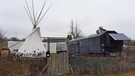 Kommen jetzt die Indianer, das Zelt steht.  | Bild: Harald Metz, Eltingshausen, 17.12.20