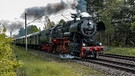 Nostalgie pur - Dampflok mit Zug am Wochenende kurz vor Pleinfeld | Bild: Bernd-Dieter Kiehnlein, Pleinfeld, 22.05.2023