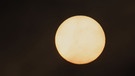Am Samstagabend hat sich nochmal kurz die Sonne gezeigt. Es sind sogar Sonnenflecken zu erkennen. | Bild: Jürgen Mauder, Oberwerrn, 21.01.2024