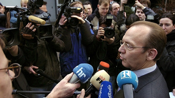 BA-Präsident Florian Gerster antwortet auf die Vorwürfe in Sachen Vergabe von Beraterverträgen. | Bild: picture-alliance/dpa