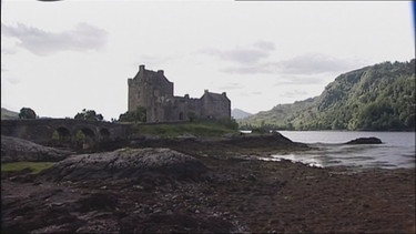 Eine Burgruine in Schottland | Bild: Bayerischer Rundfunk