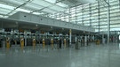 Leeres Terminal am Flughafen München | Bild: Bayerischer Rundfunk 2020