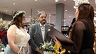 Hochzeit im Supermarkt | Bild: Bayerischer Rundfunk 2024