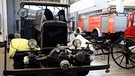 Historisches Feuerwehrfahrzeug | Bild: Bayerischer Rundfunk 2023