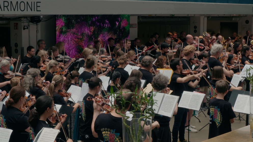 München - Symphonic Mob | Bild: Bayerischer Rundfunk 2023