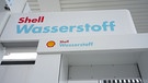 Wasserstoff-Tankstelle für Lkw in Passau eröffnet | Bild: Bayerischer Rundfunk 2023