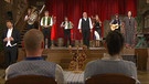 Der Brettl-Spitzen-Chor in der Volkssänger-Revue Brettl-Spitzen XVII | Bild: Bayerischer Rundfunk 2021