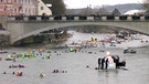 Winterschwimmen an der Donau | Bild: Bayerischer Rundfunk