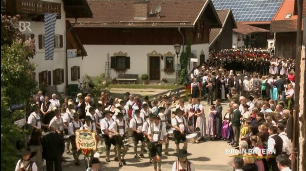 Ein Dorf wird Wirt! - (36) Das Bezirksmusikfest | Bild: Bayerischer Rundfunk