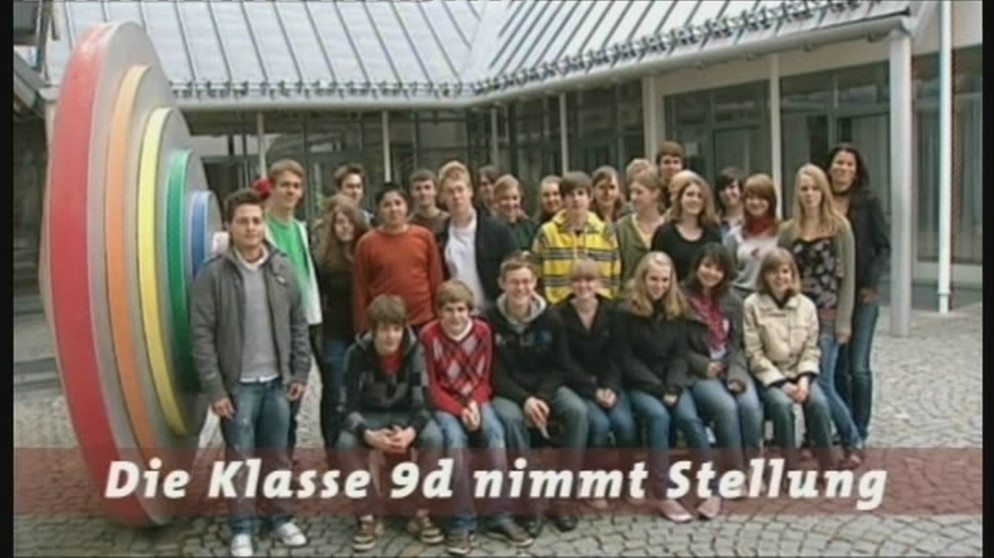 Die Klasse 9d nimmt Stellung | Bild: Bayerischer Rundfunk